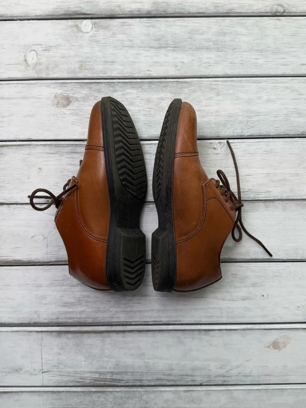 Florsheim Tan Brown Leather Lace-Up Oxfords